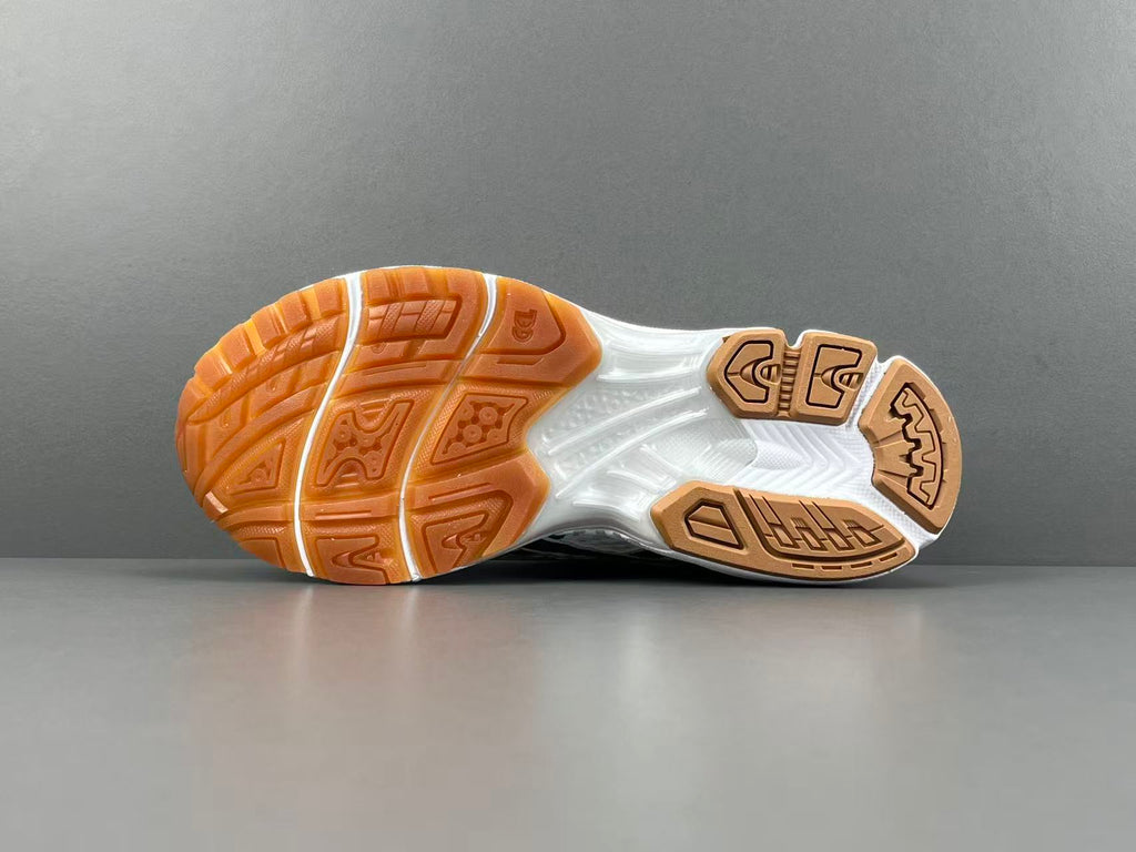 Asics Gel Kayano 14