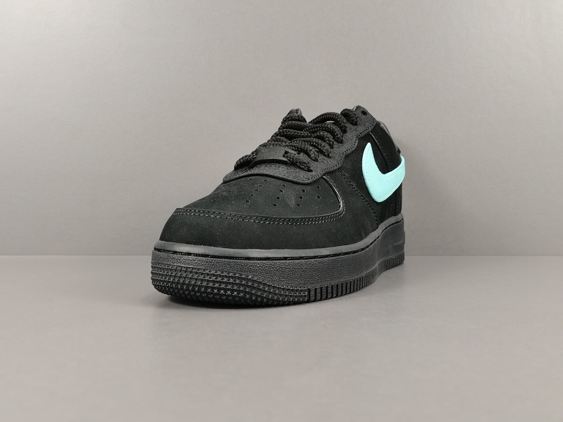 Nike Air Force 1 Tiffany & Co