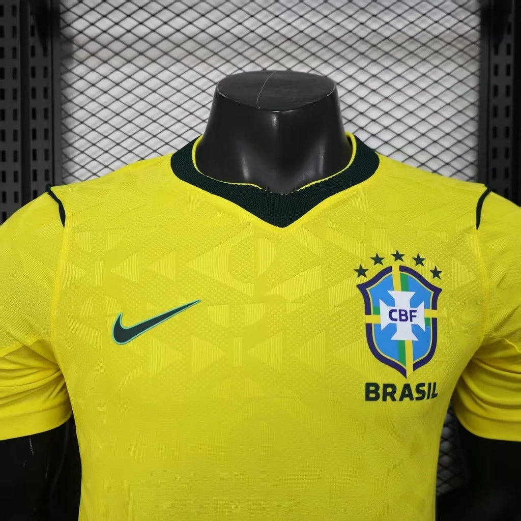 Selección Brasil 26/27 Local