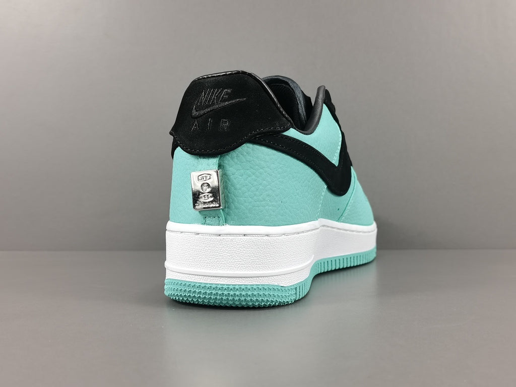 Nike Air Force 1 Tiffany & Co