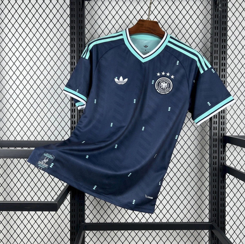 Selección Alemania 26/27 Visitante