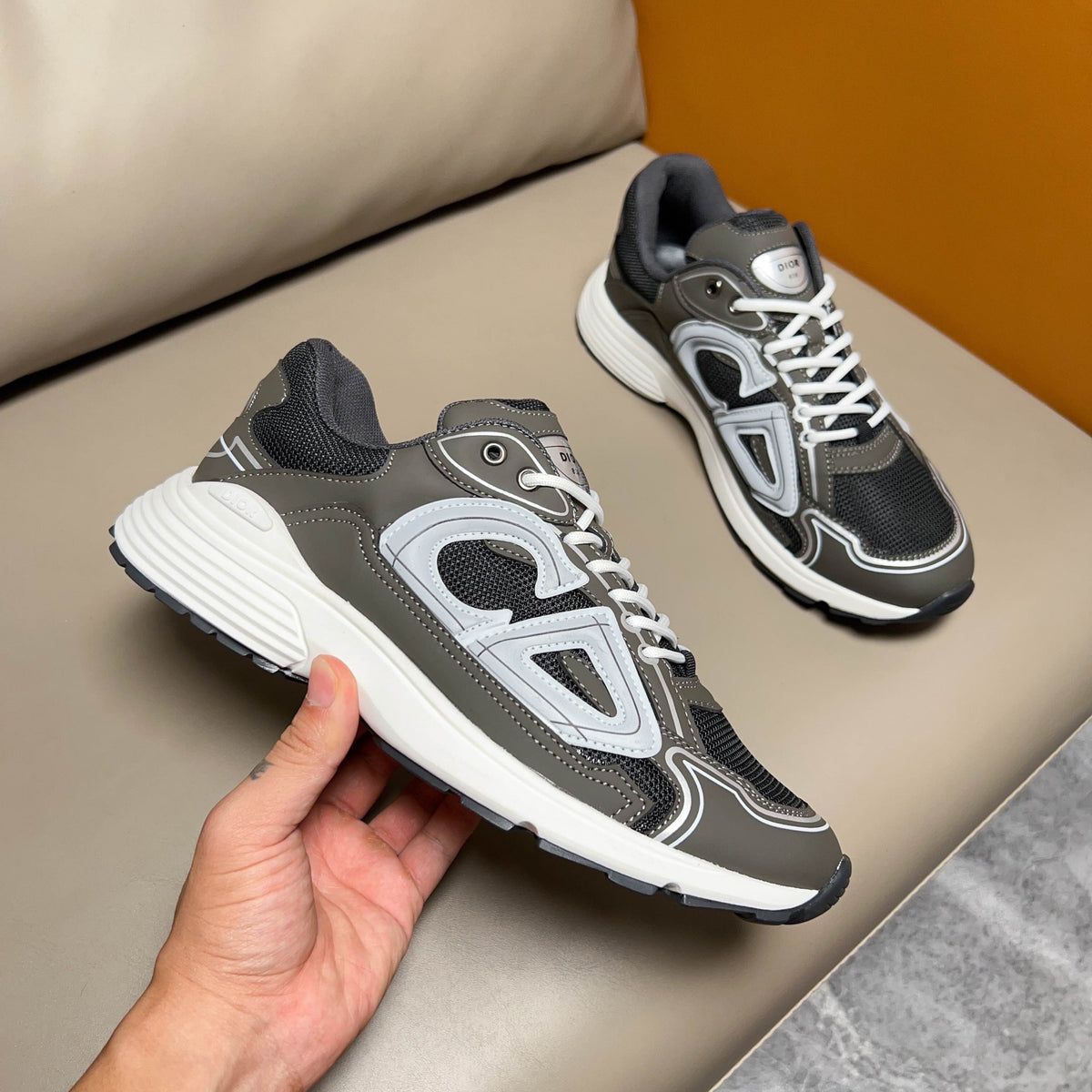 Dior B30