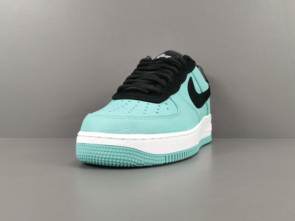 Nike Air Force 1 Tiffany & Co