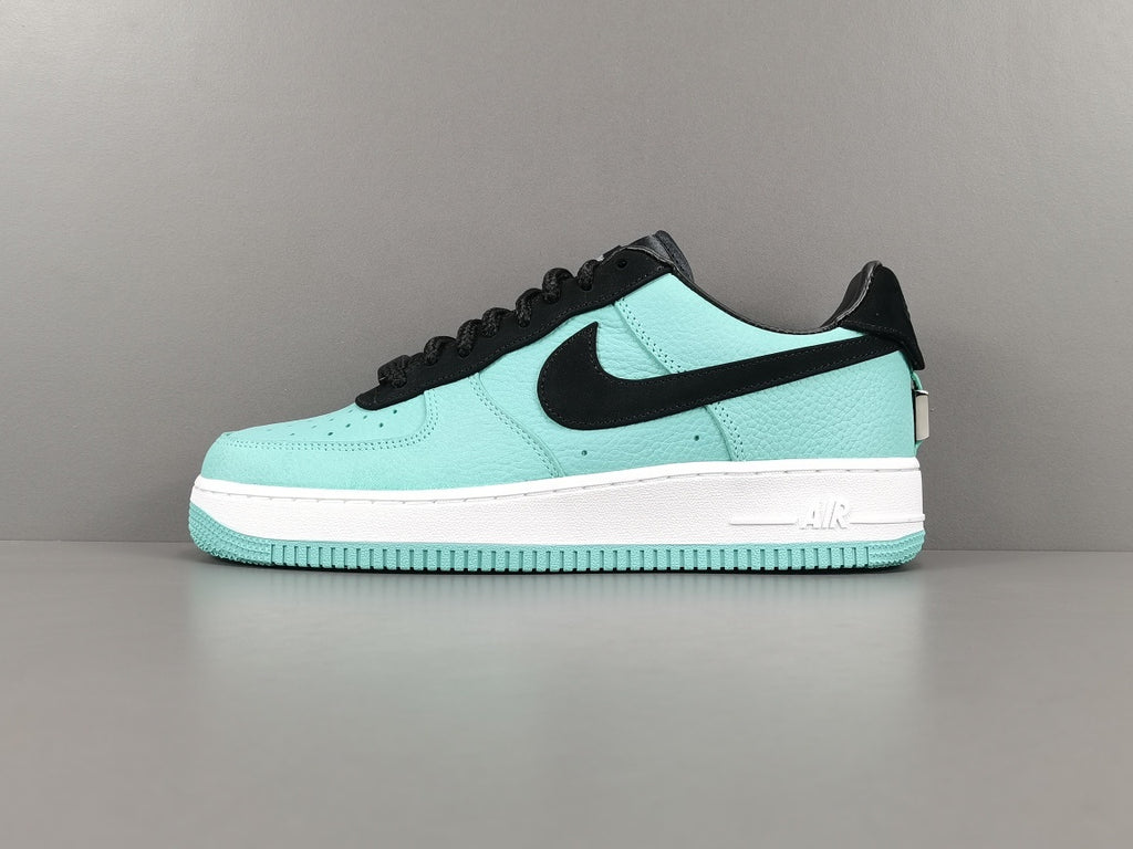 Nike Air Force 1 Tiffany & Co