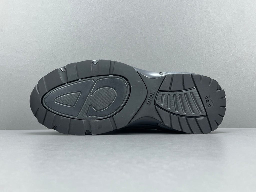 Dior B30