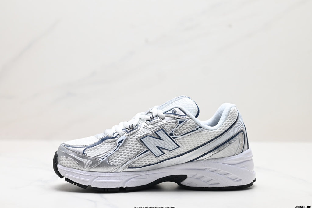 New Balance 740