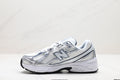 New Balance 740