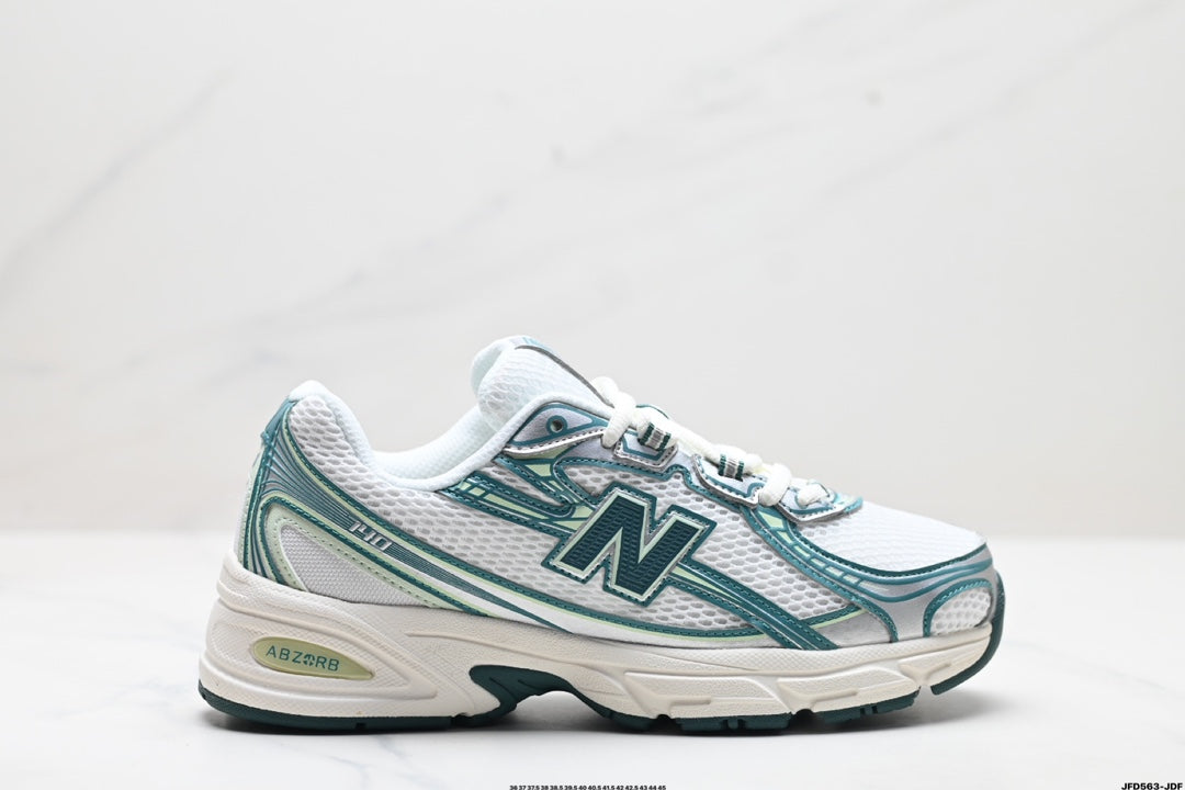 New Balance 740
