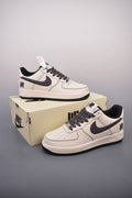 Nike Air Force 1 x Undefeated