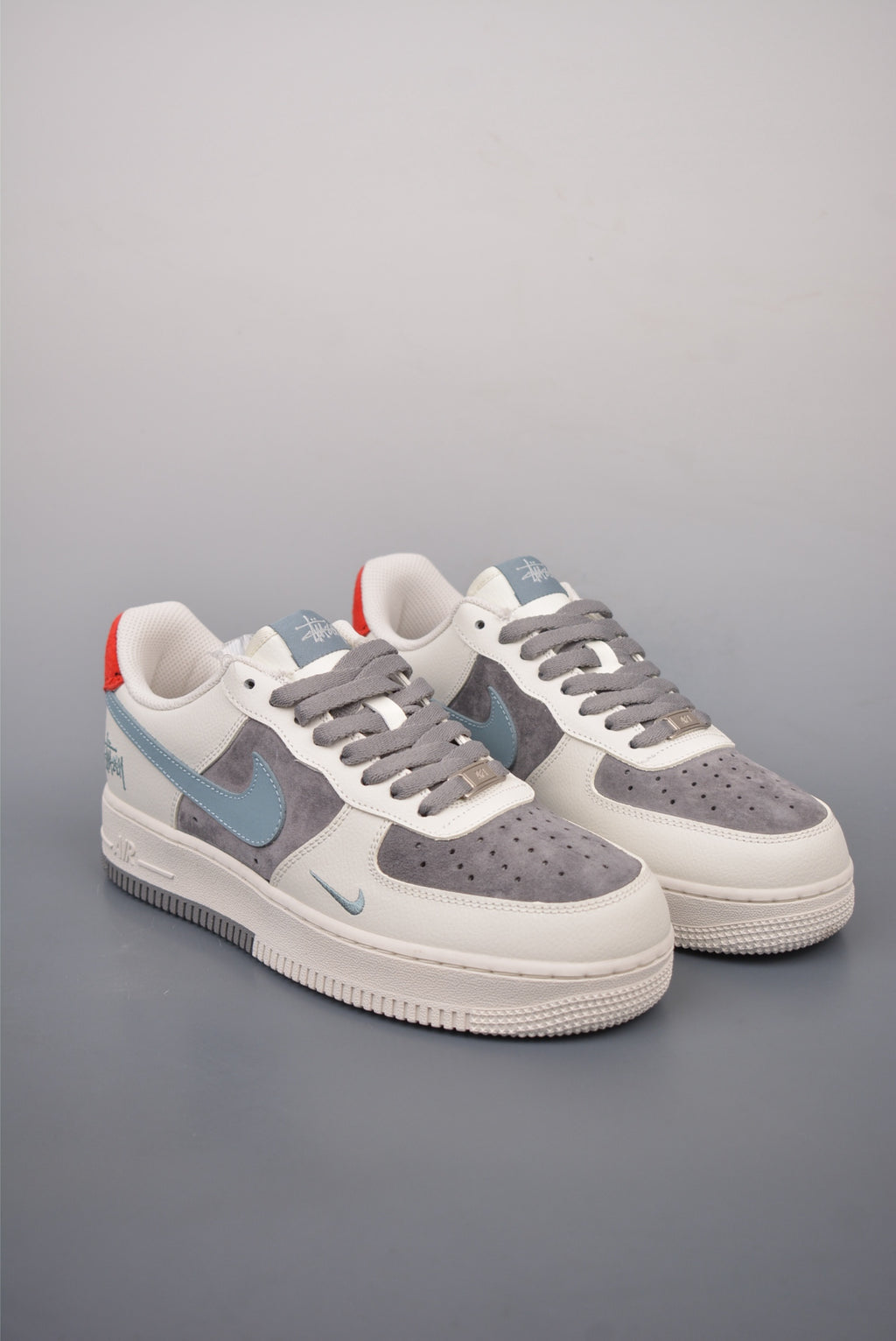 Nike Air Force 1 x Stussy