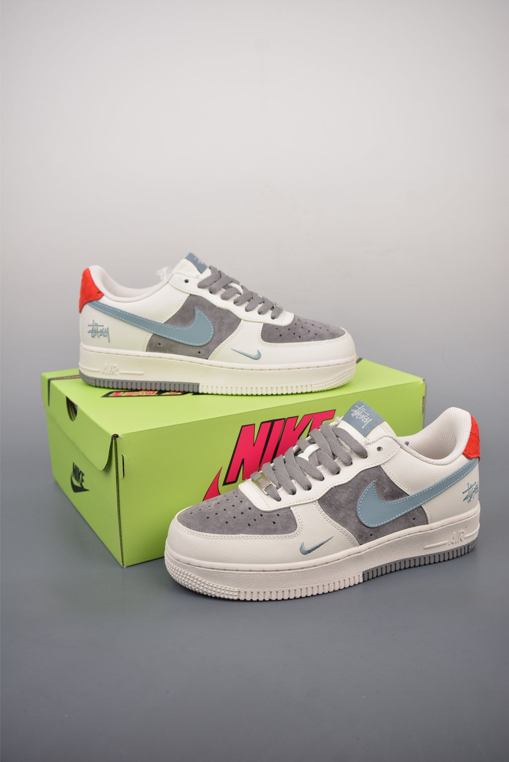 Nike Air Force 1 x Stussy