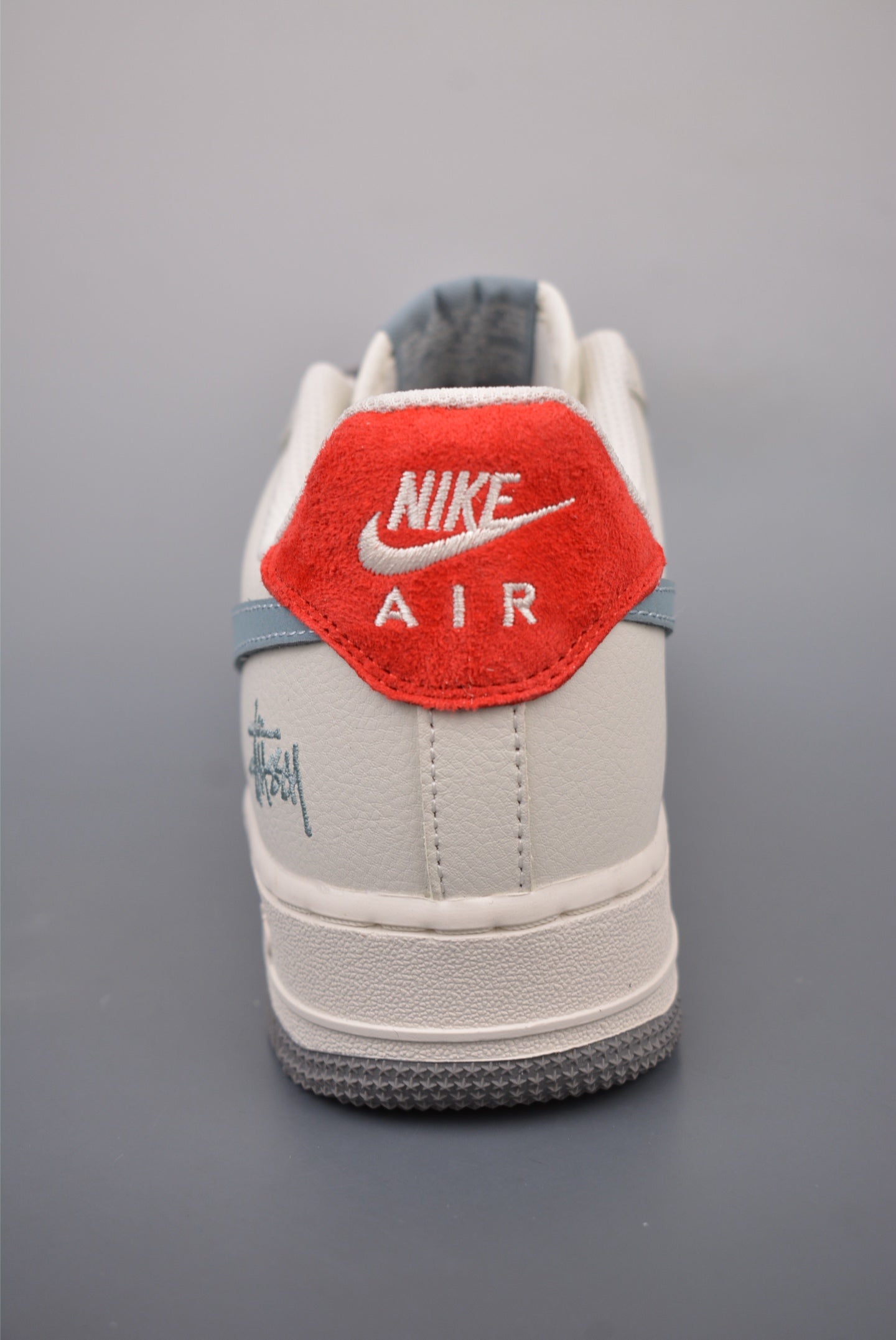 Nike Air Force 1 x Stussy