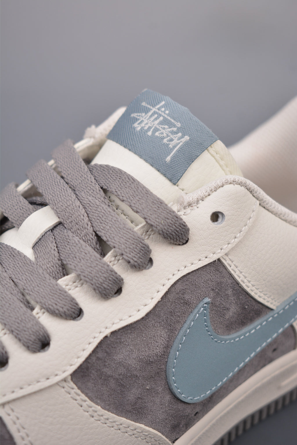 Nike Air Force 1 x Stussy