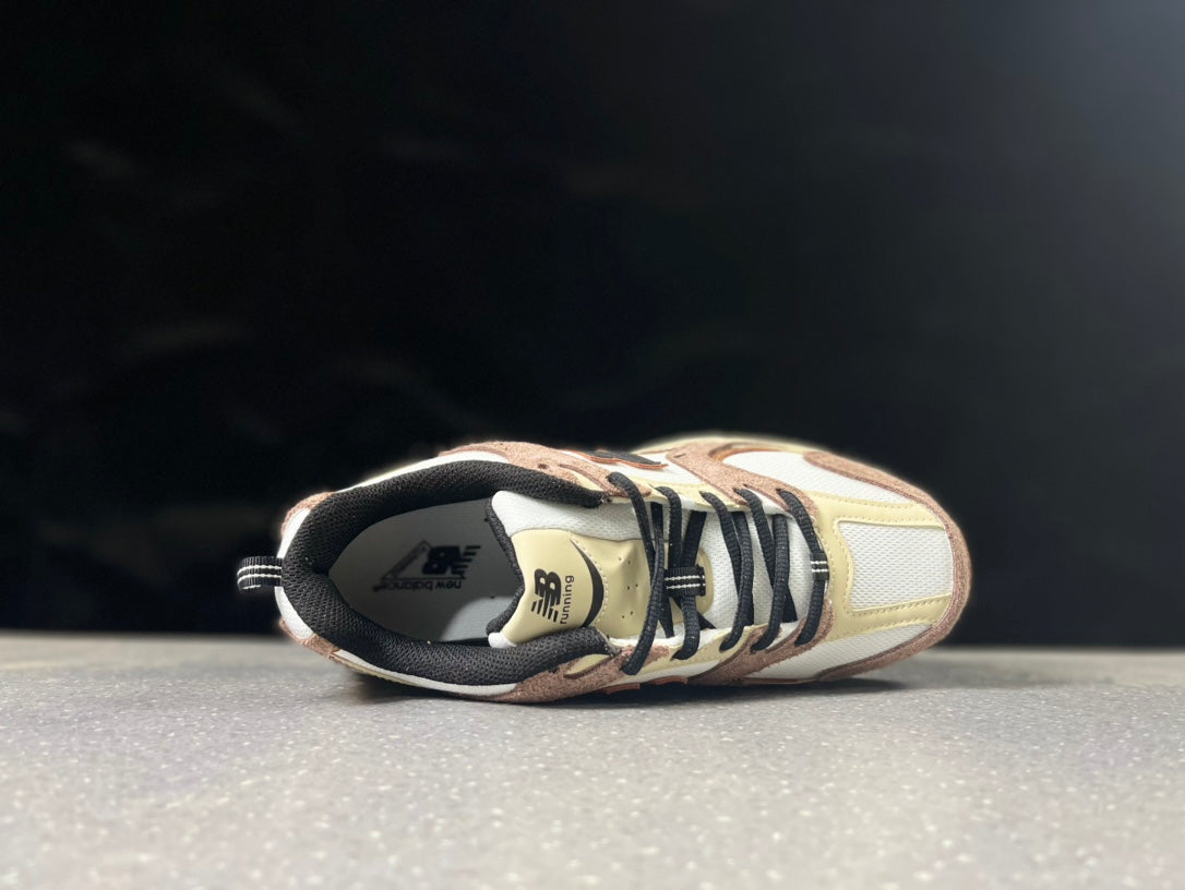 New Balance 530