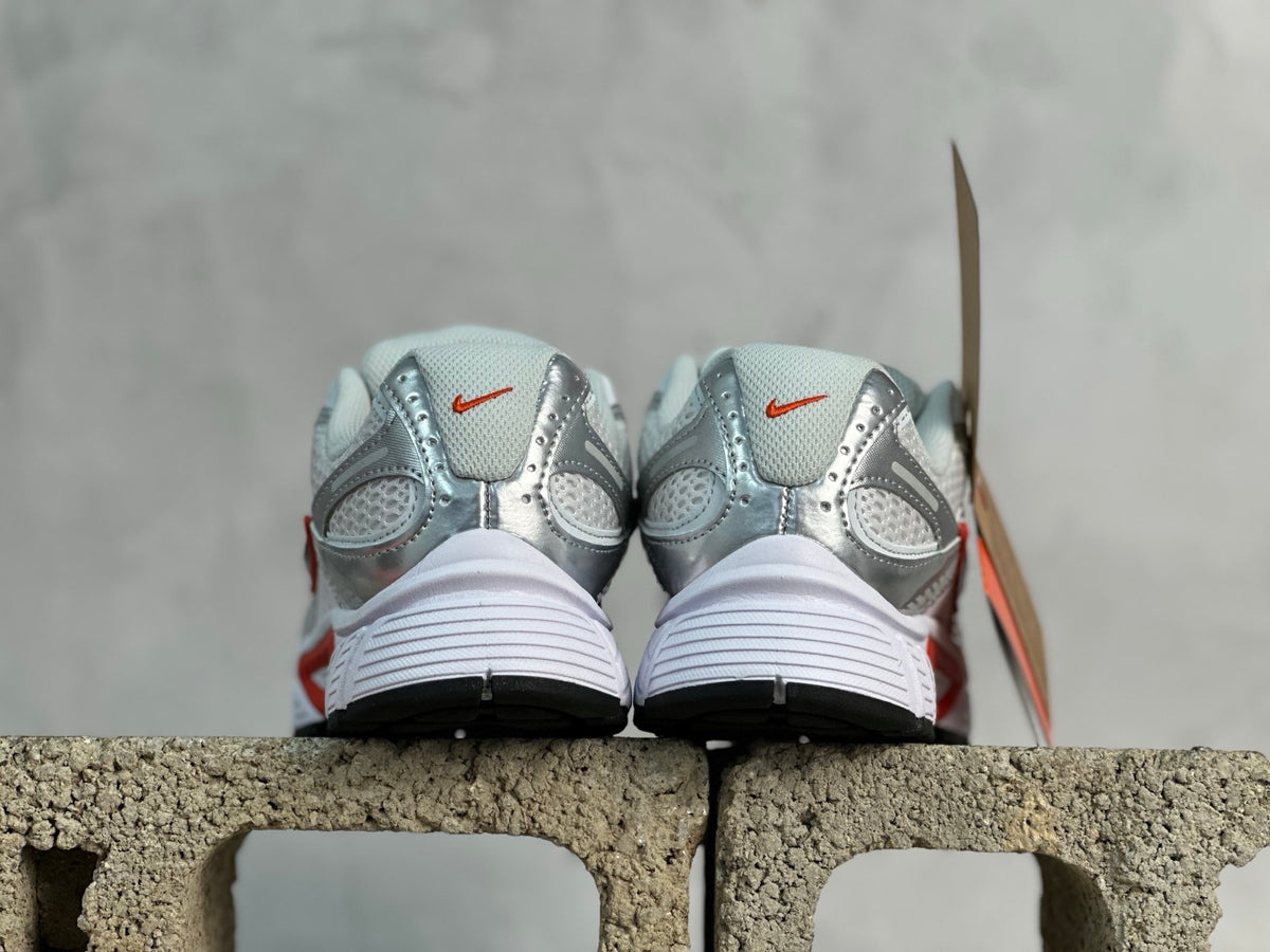 Nike Zoom Vomero 5