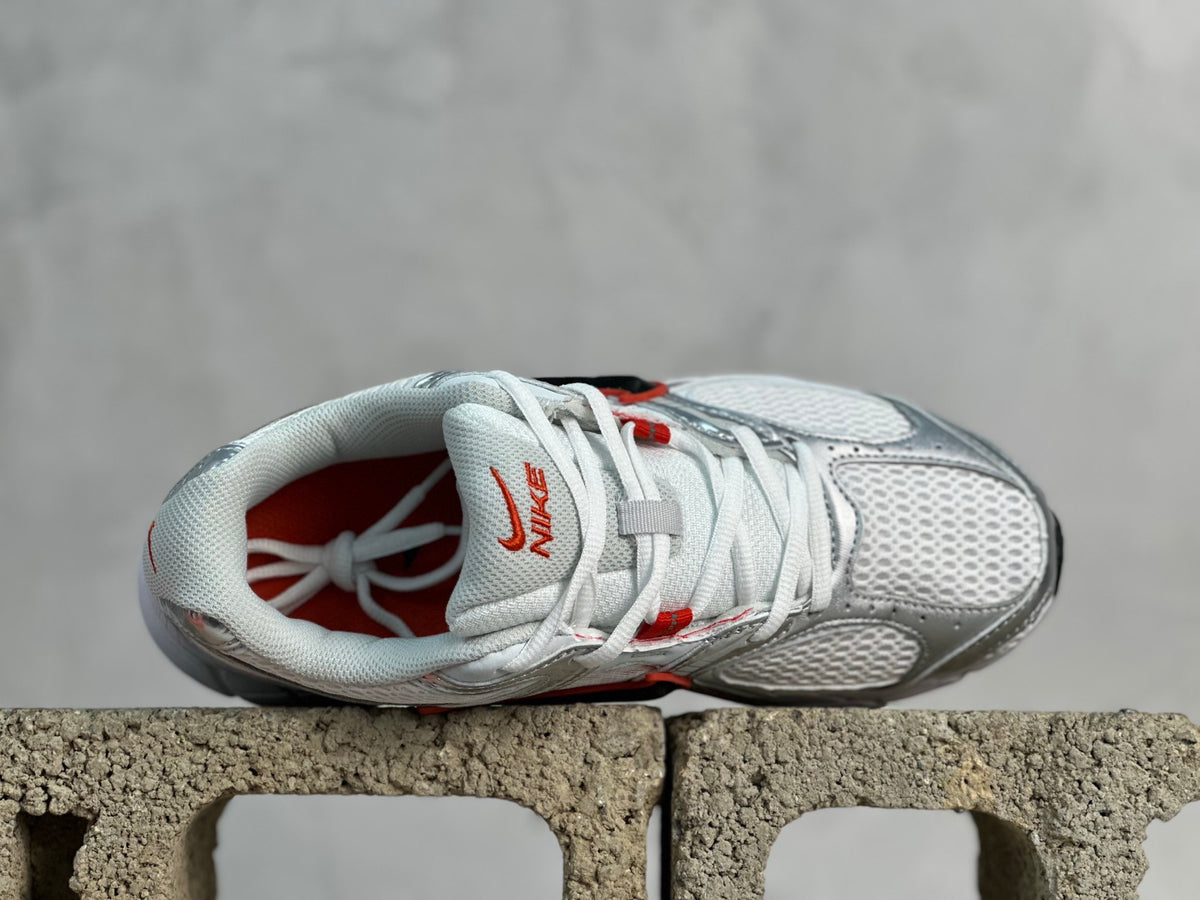 Nike Zoom Vomero 5