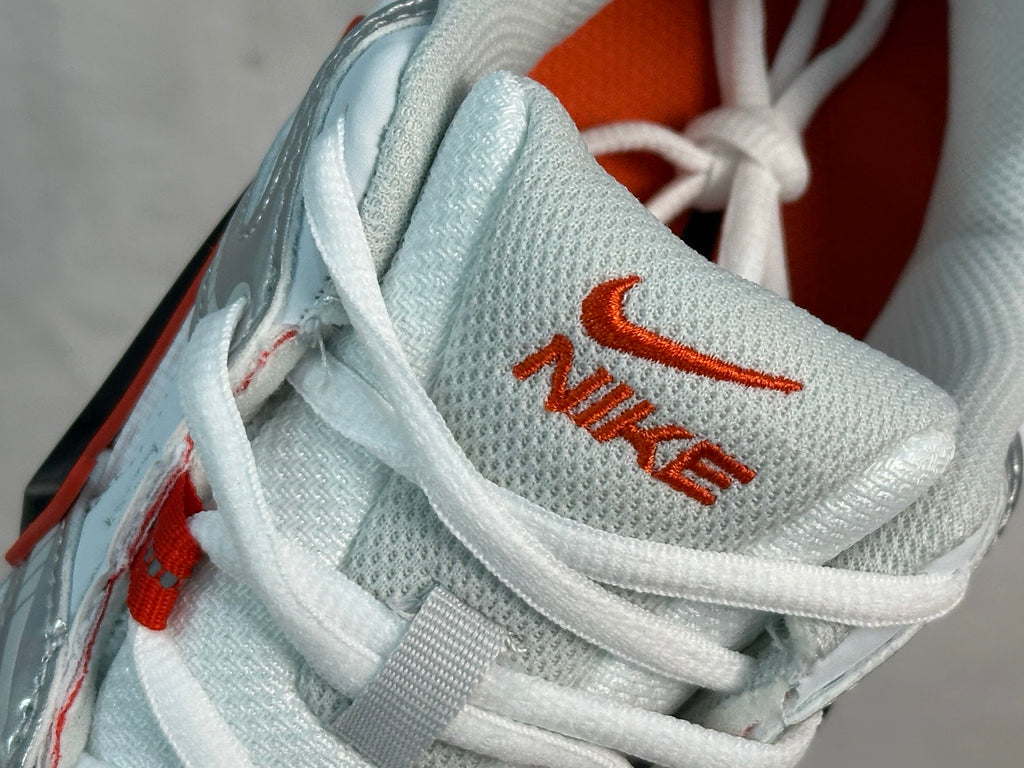 Nike Zoom Vomero 5