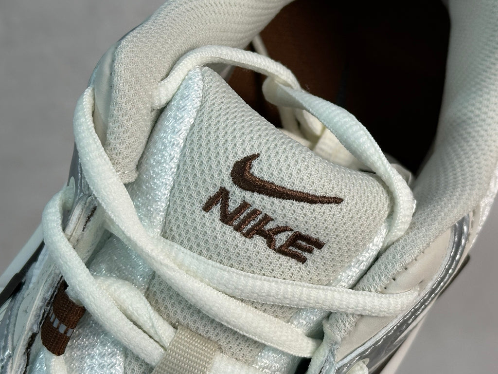 Nike Zoom Vomero 5