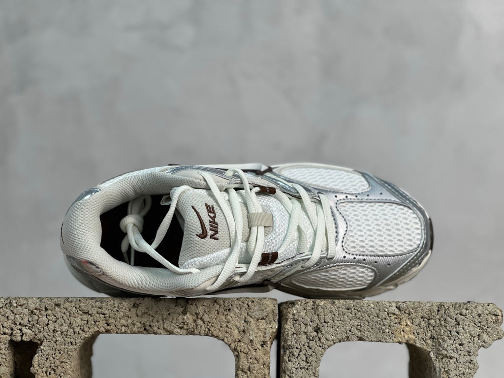 Nike Zoom Vomero 5