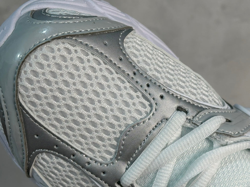 Nike Zoom Vomero 5