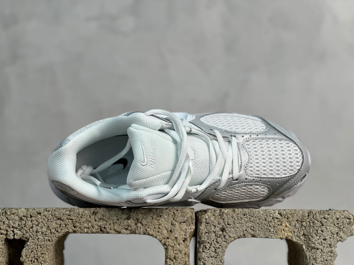 Nike Zoom Vomero 5