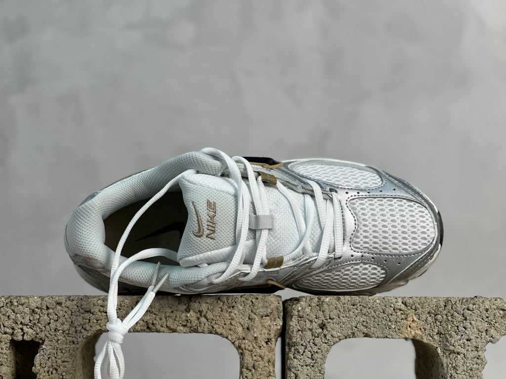 Nike Zoom Vomero 5