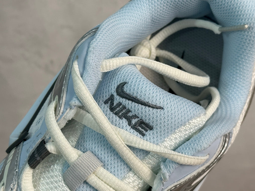 Nike Zoom Vomero 5