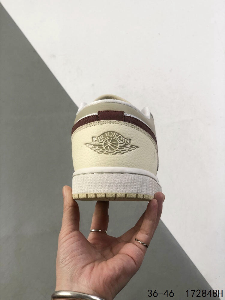 Air Jordan 1 Low