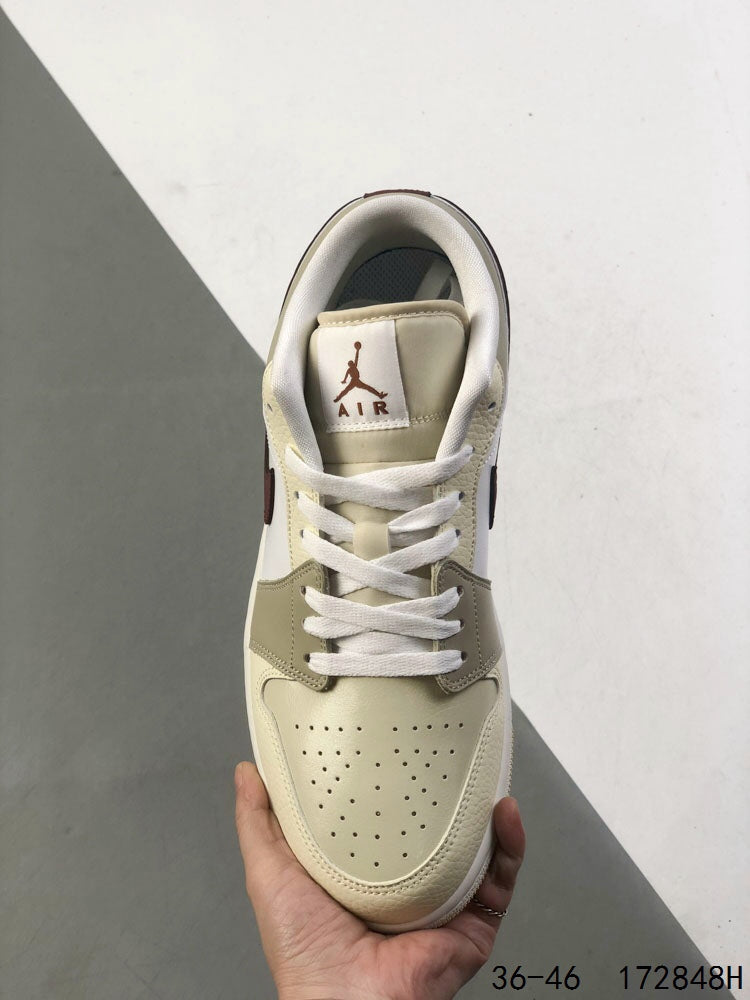 Air Jordan 1 Low