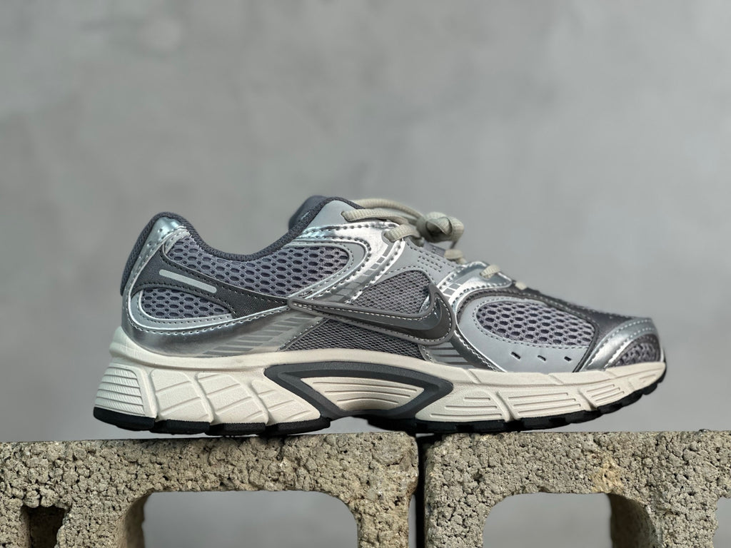 Nike Zoom Vomero 5