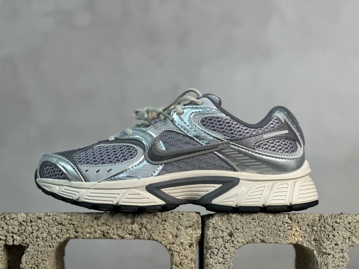 Nike Zoom Vomero 5