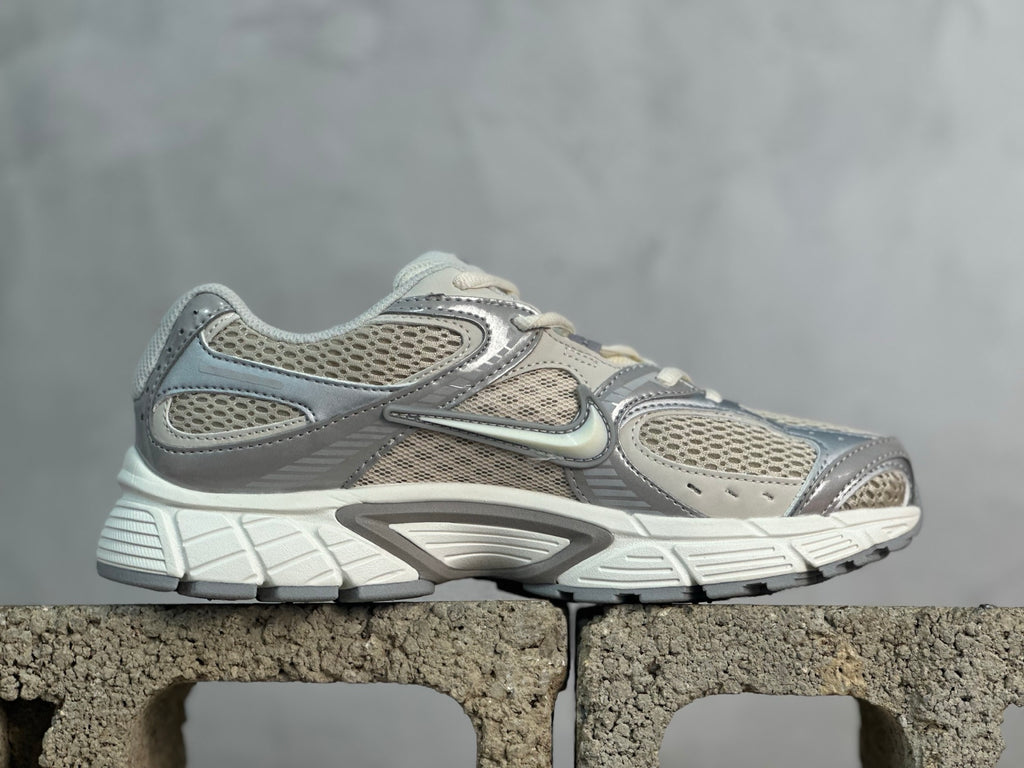 Nike Zoom Vomero 5