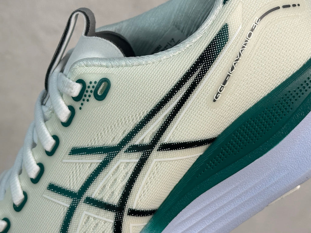 Asics Gel Kayano 32