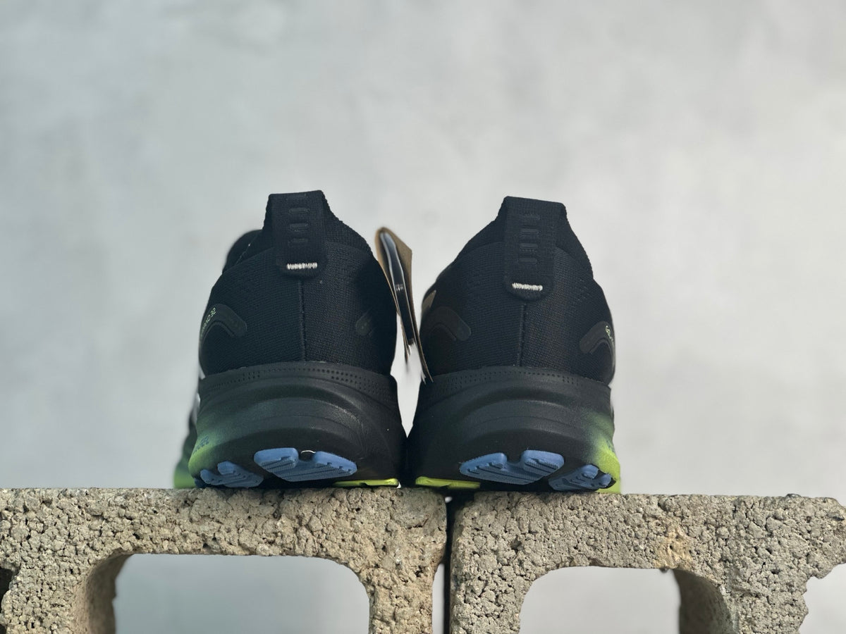 Asics Gel Kayano 32