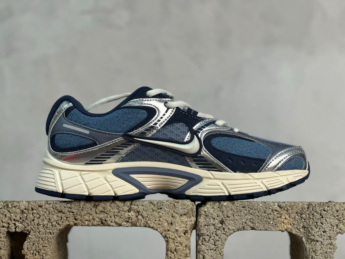 Nike Zoom Vomero 5