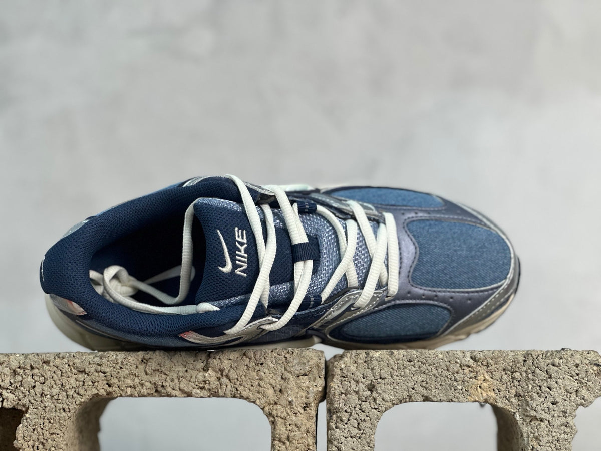 Nike Zoom Vomero 5