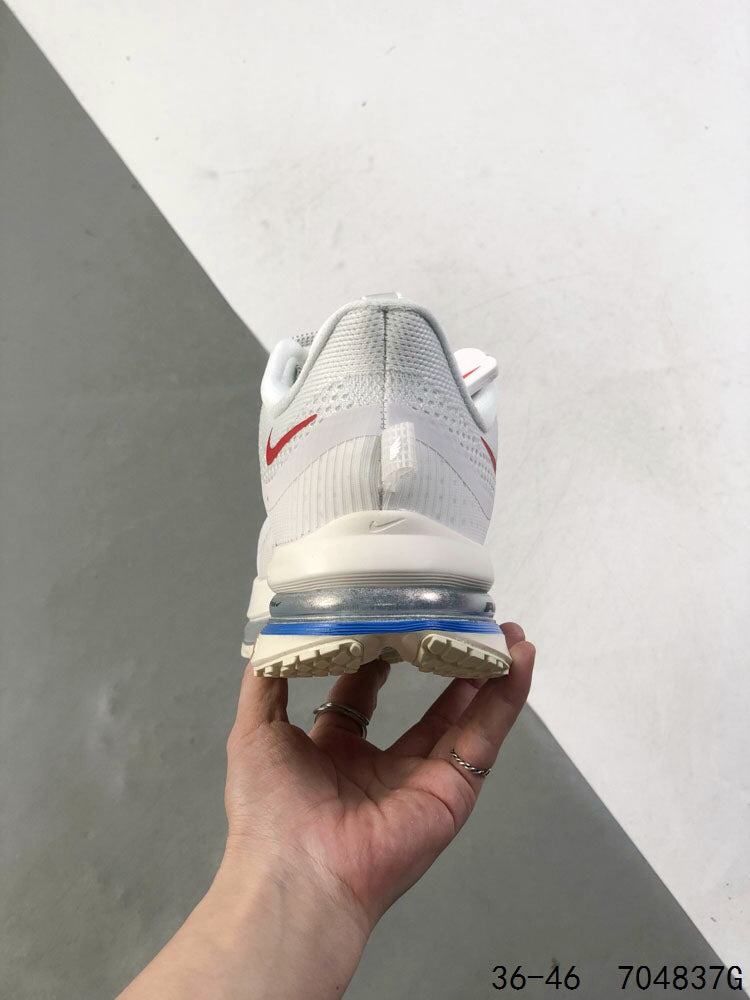 Nike Pegasus Plus