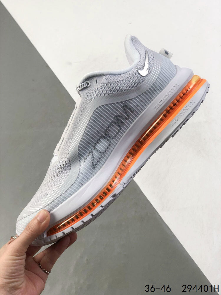 Nike Pegasus Plus