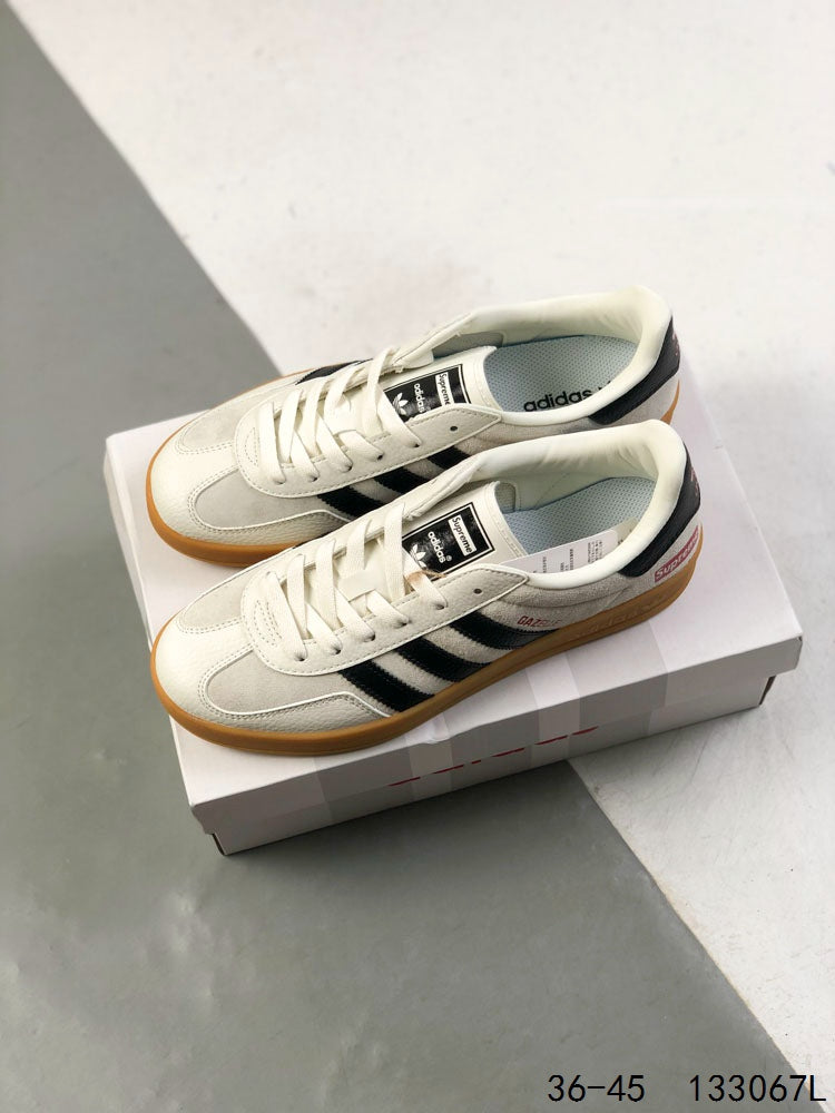 Adidas Gazelle x Supreme
