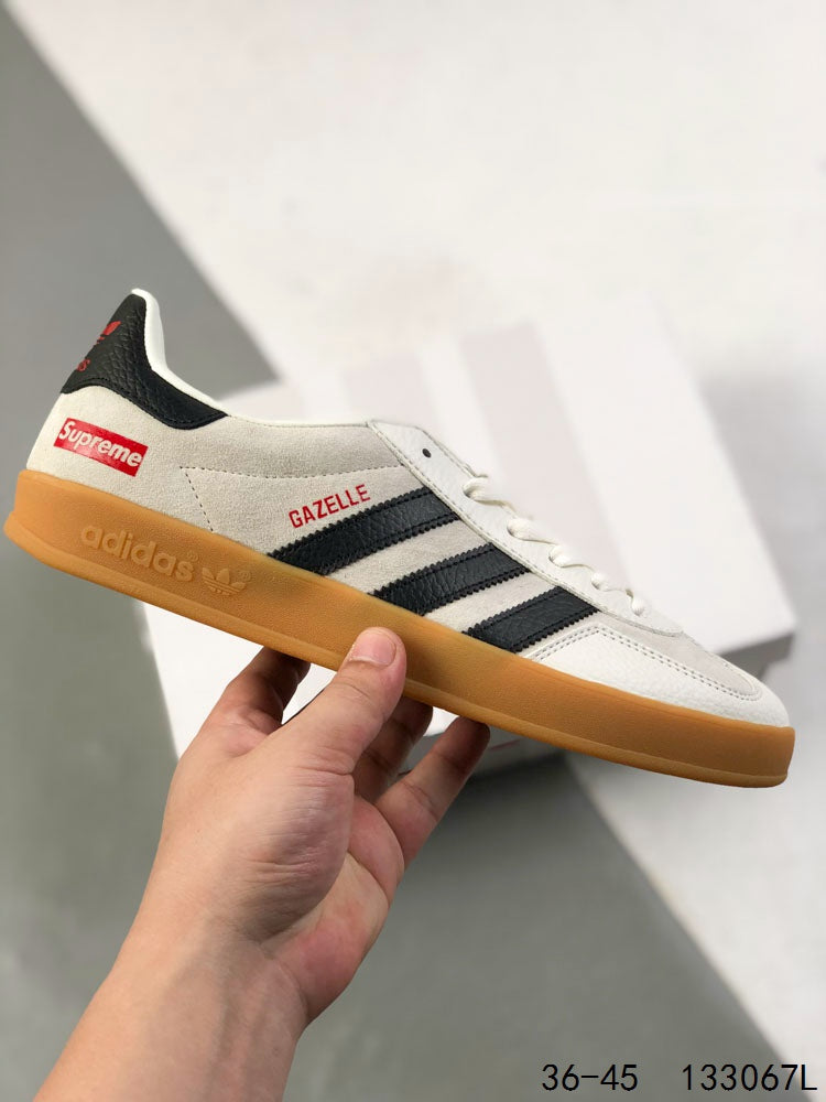 Adidas Gazelle x Supreme