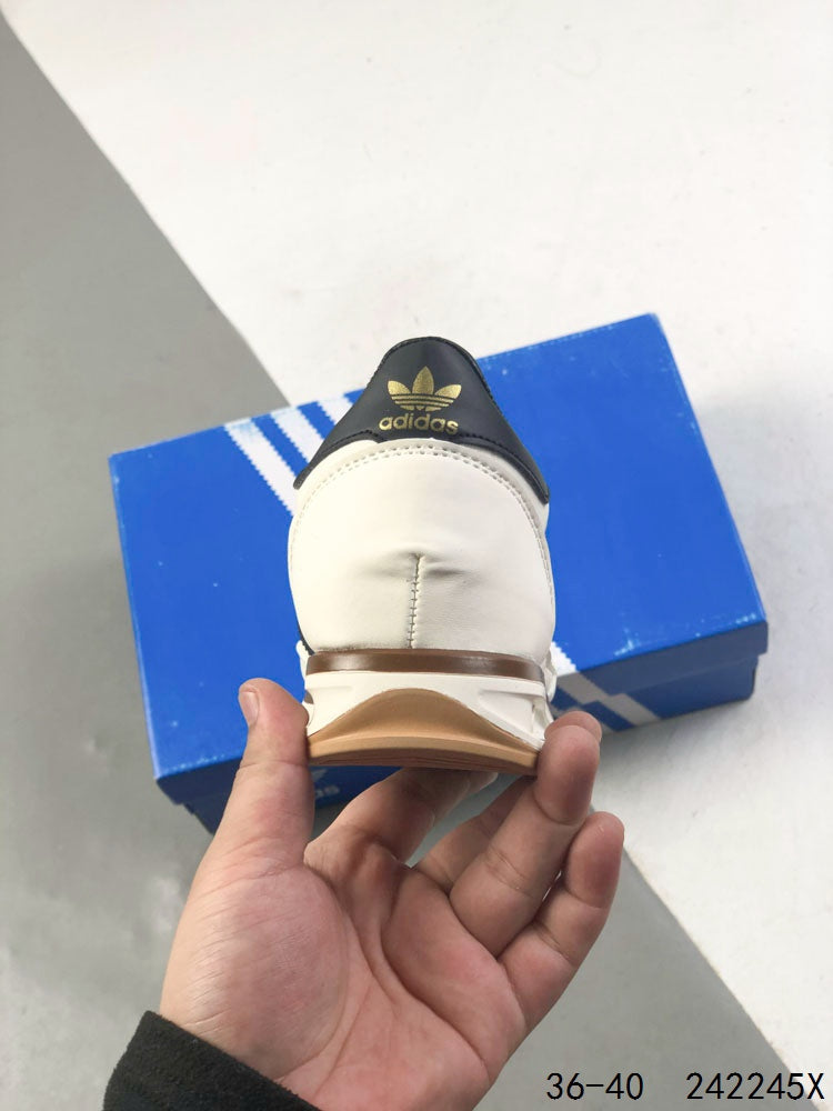 Adidas SL 72