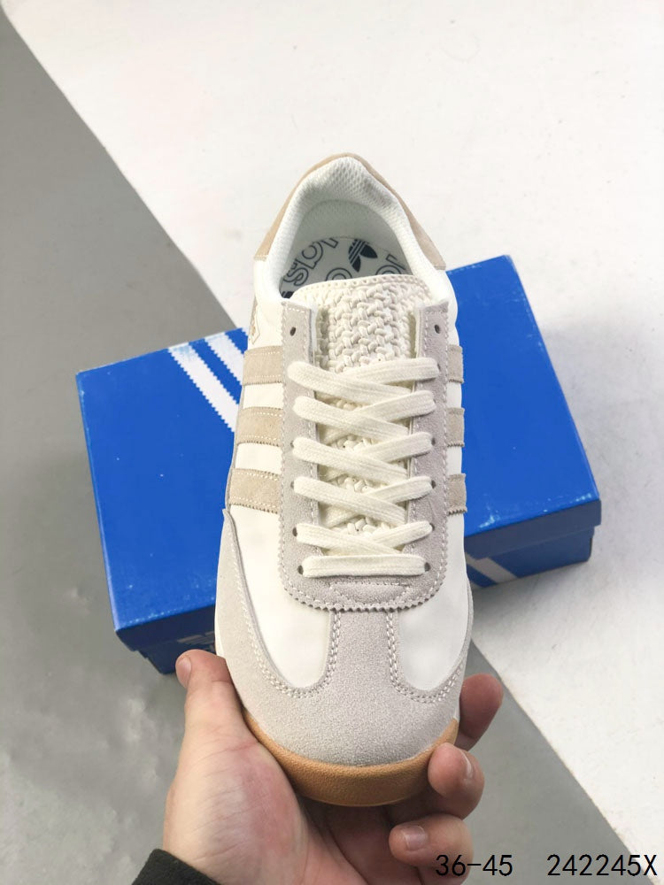 Adidas SL 72