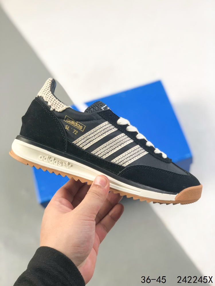Adidas SL 72