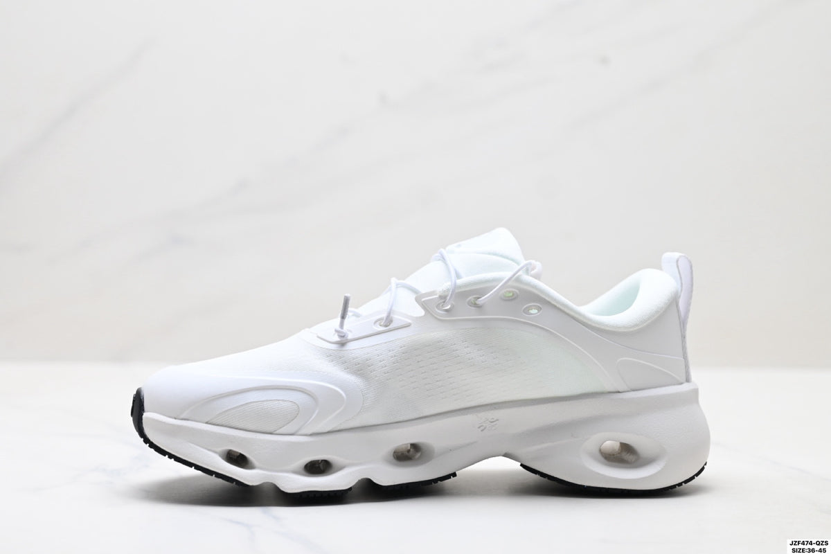 On Cloudsolo Loewe