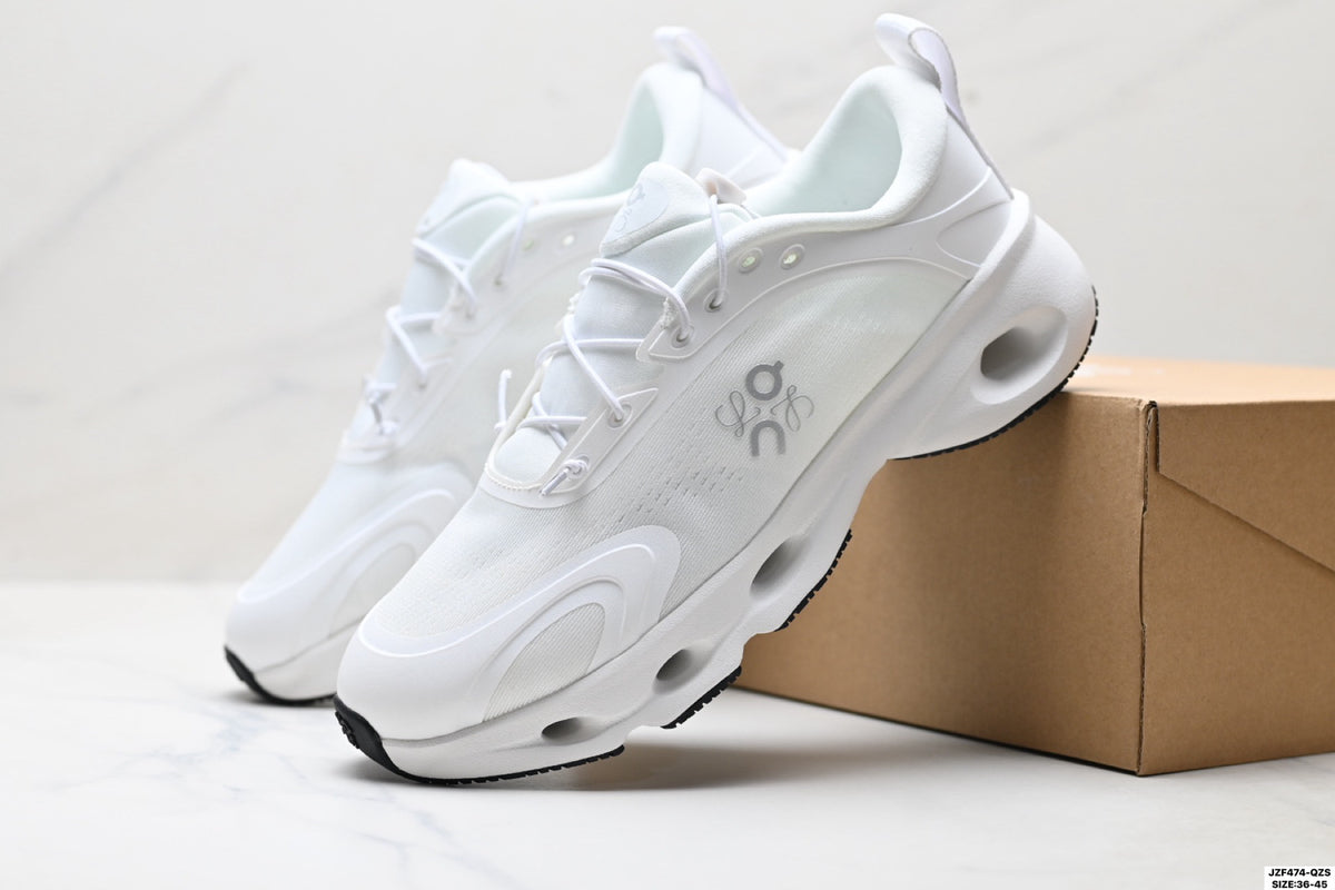 On Cloudsolo Loewe