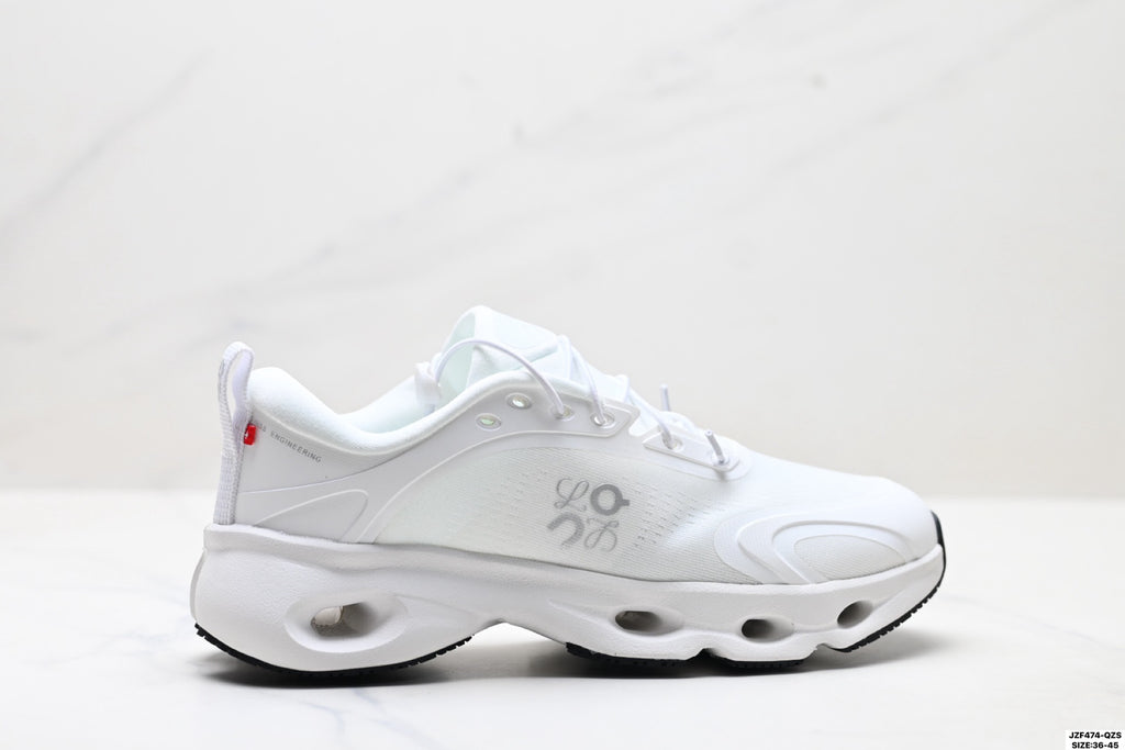 On Cloudsolo Loewe