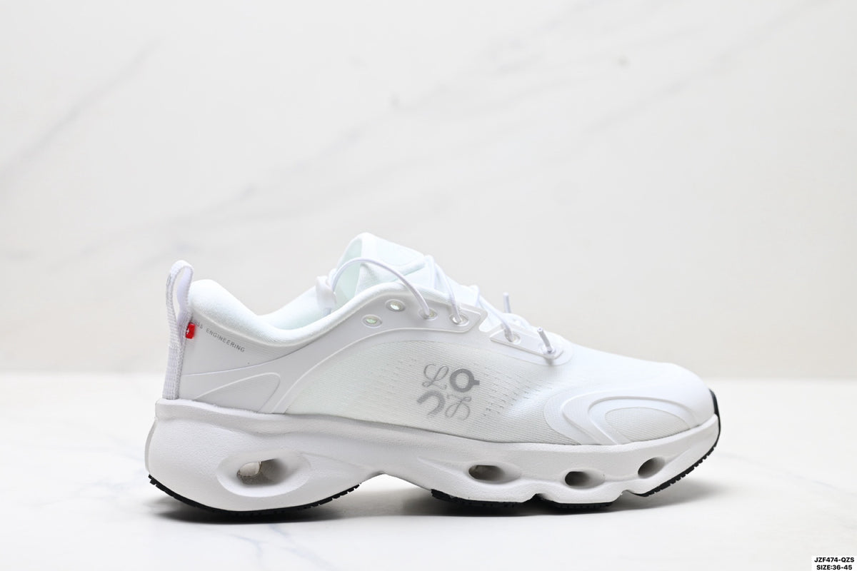 On Cloudsolo Loewe