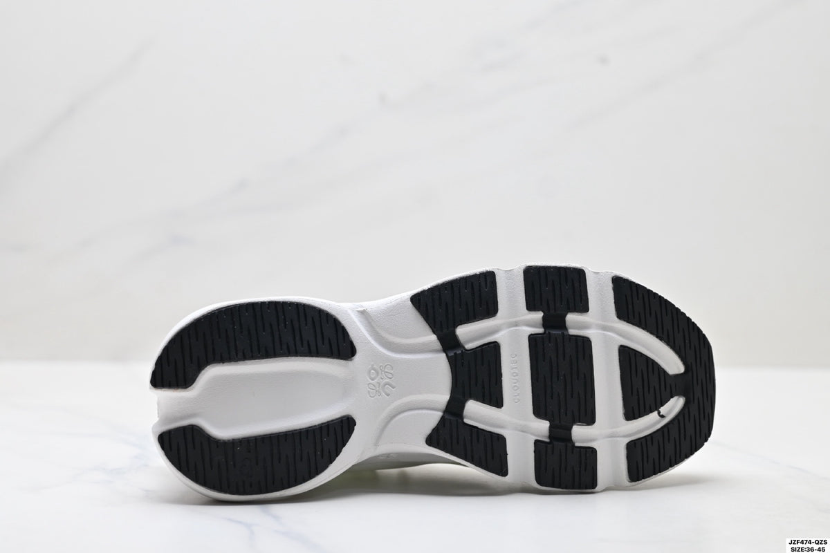 On Cloudsolo Loewe