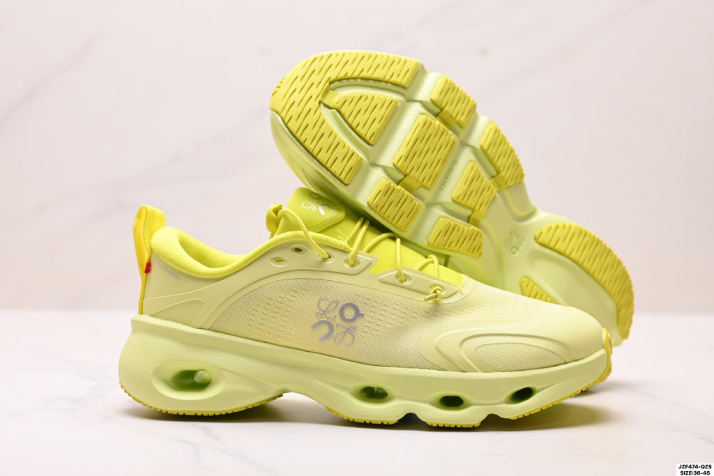 On Cloudsolo Loewe