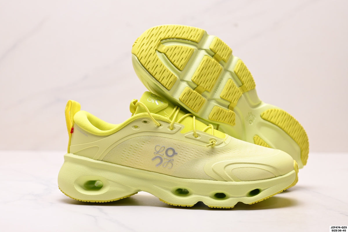 On Cloudsolo Loewe